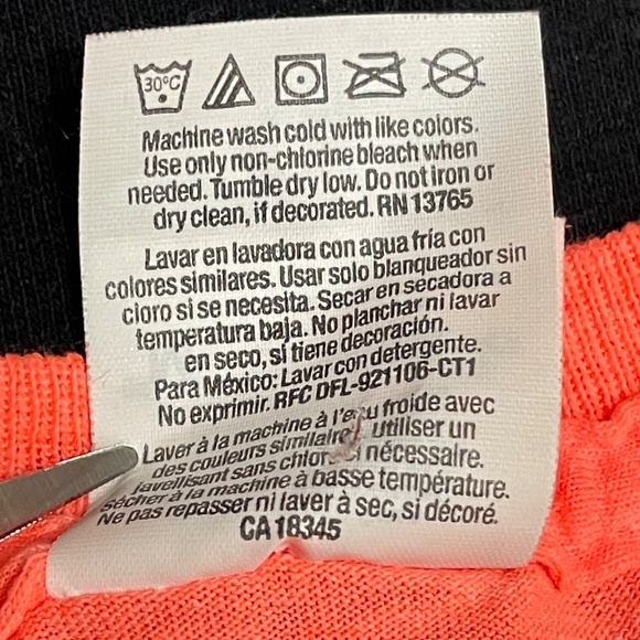 Neon SAN DIEGO, CALIFORNIA Short Sleeve T-Shirt, Medium - Picture 4 of 4